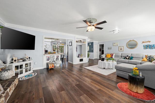 Detail Gallery Image 7 of 26 For 4064 Acacia St, Riverside,  CA 92503 - 4 Beds | 2 Baths