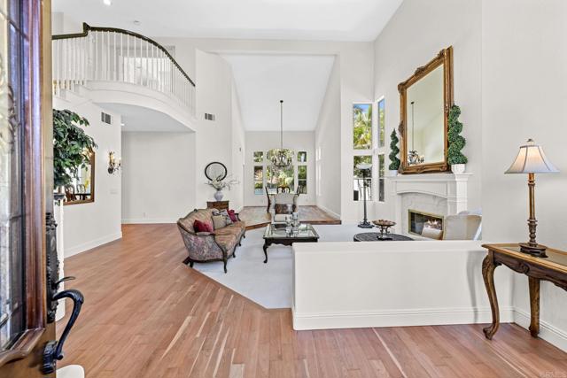 6990 Blue Orchid Lane, Carlsbad CA: https://media.crmls.org/mediaz/b1b7877d-796e-478c-95e3-4989c6f8de8b.jpg