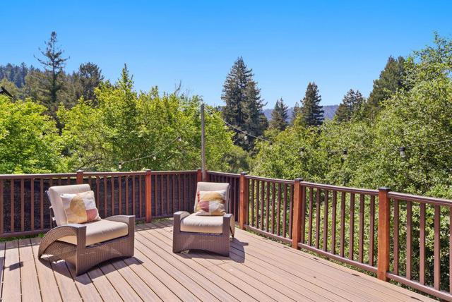 230 Riverview, Boulder Creek CA: https://media.crmls.org/mediaz/b1b83a4b-73b7-4b25-89dc-fc2f98dec8c8.jpg