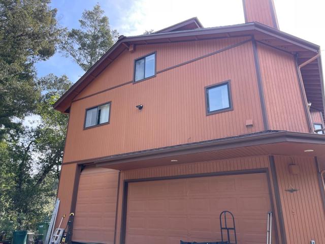 450 Hawk Ridge Road, Boulder Creek CA: https://media.crmls.org/mediaz/b1b9dcb6-3288-405c-9b02-5a9a31b20eeb.jpg