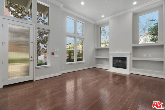 6011 Dawn, Playa Vista CA: https://media.crmls.org/mediaz/b1baa2e3-f90c-405c-bc2f-d169067544c9.jpg