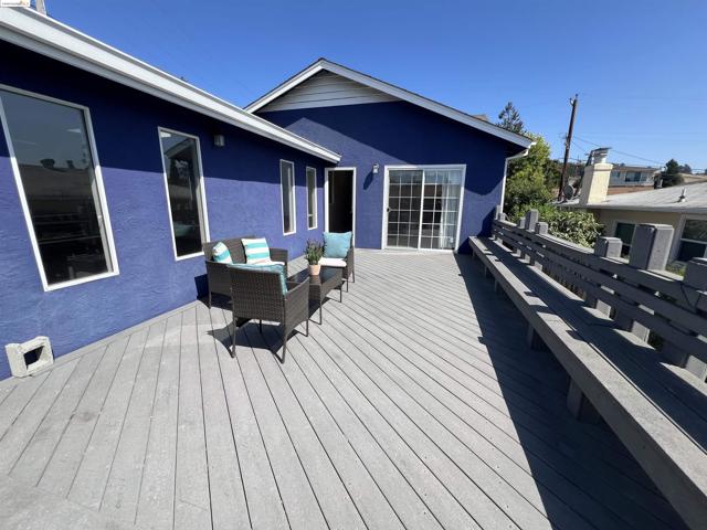 Image 41 of 52 For 2142 Luna Ave