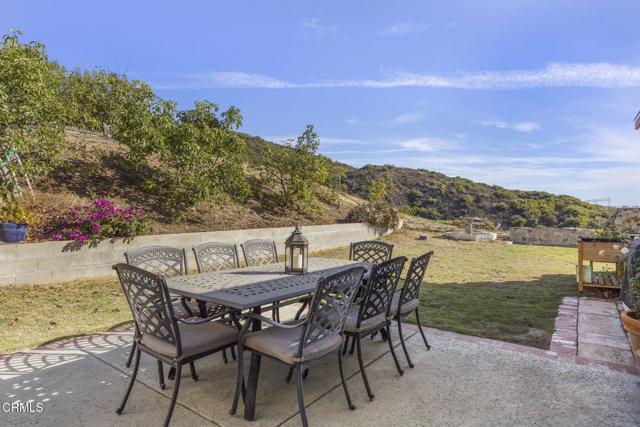 400 Alosta Drive, Camarillo CA: https://media.crmls.org/mediaz/b1bb9282-aff8-4606-8a9f-7c7108538c8c.jpg
