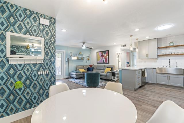 1433 Sunflower Circle N, Palm Springs, CA 92262