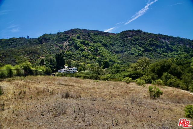Drew Fenton | 25755 Piuma Road Calabasas CA | MLS: 7364800