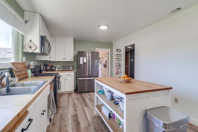 2920 Ribbonwood Rd, Boulevard CA: https://media.crmls.org/mediaz/b1bce3d3-45c3-48c9-887e-8c8477bfb580.jpg