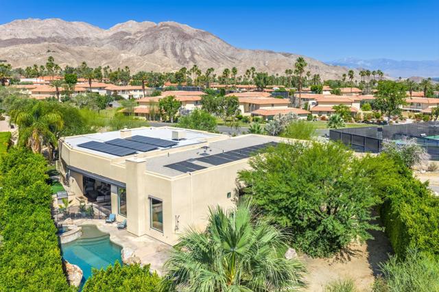 47200 Desert Lily Drive, Palm Desert, CA 92260