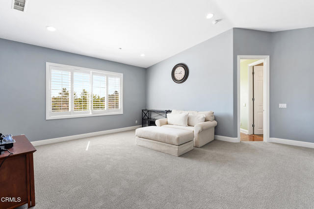 12428 Palmer Drive, Moorpark CA: https://media.crmls.org/mediaz/b1bd47e6-762d-4506-ac4d-e1ed0ecd3da6.jpg