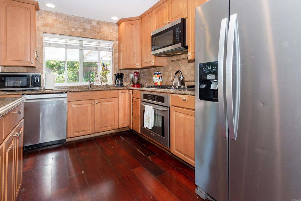 2814 Luciernaga Street - photo 8