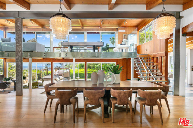 1470 N Tigertail Road, Los Angeles CA: https://media.crmls.org/mediaz/b1bd58e4-e8ee-4b77-83c4-0fbb773d7673.jpg