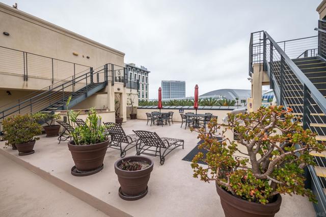 350 K St, San Diego CA: https://media.crmls.org/mediaz/b1bd8b0a-6170-4379-8d24-49cd9666ff17.jpg
