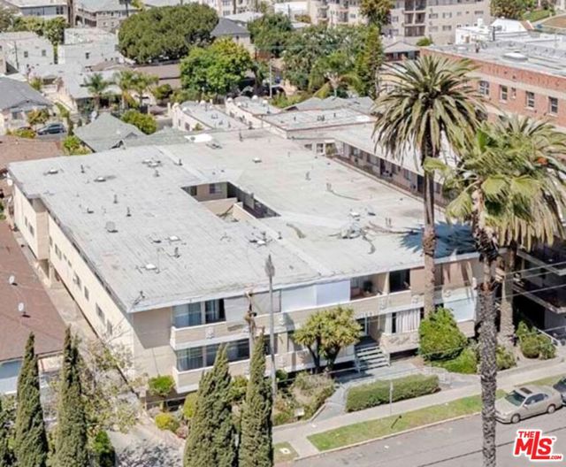 1821 N ALEXANDRIA Avenue Los Angeles, California Rare Los Feliz investment opportunity! This 20 Unit Twin Palm apartments community located in a desirable Los Feliz/East Hollywood neighborhood. Los Feliz is considered a premier rental market of Los Angeles attracting quality tenants and providing easy access to amenities in Hollywood as well as the 101 & 5 Freeways. This building features an excellent composition with exceptionally large units consisting of Ten (10) 2 Bedroom and 2 Bathroom, Nine (9) 1 Bedroom 1 Bath and One (1) Single unit. This property has tremendous rental upside with many units feature large balconies. The amenity package includes gated entry, courtyard, onsite laundry facilities and individually electricity and gas utilities. The neighborhood of Los Feliz is highly desirable and a densely populated rental market of Los Angeles. Surrounded by multimillion-dollar single family residence north and south of Los Feliz Blvd. Near the Griffith Park, beloved by locals for its hiking, concerts at the Greek Theatre and stargazing at Griffith Observatory.