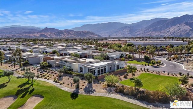 1280 Celadon Street, Palm Springs CA: https://media.crmls.org/mediaz/b1bdc74f-399c-4c57-9b78-960b811b2050.jpg
