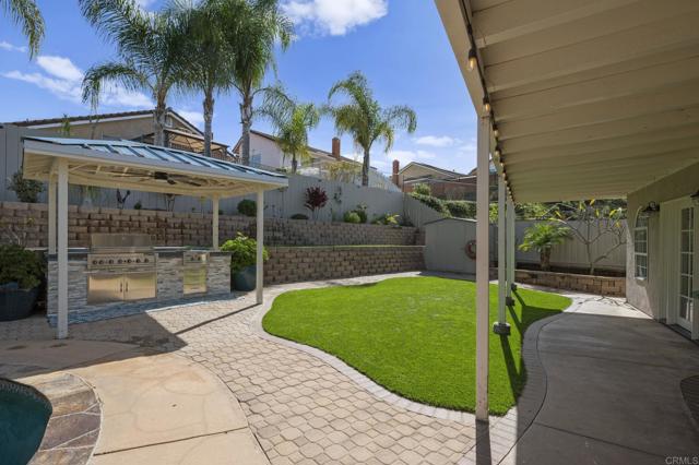 Detail Gallery Image 35 of 38 For 2075 Pierce Ct, El Cajon,  CA 92019 - 4 Beds | 3 Baths