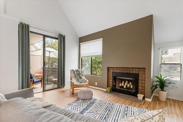 2224 River Run Drive, San Diego CA: https://media.crmls.org/mediaz/b1c33328-cf8b-477e-9cc8-3dfaf76aedab.jpg