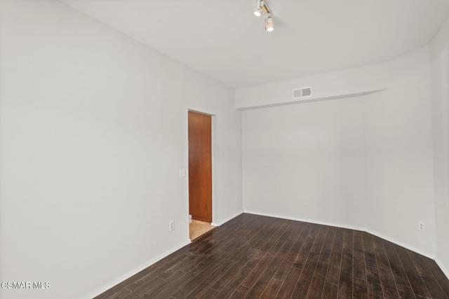 41985 Hemingway Court, Palm Desert CA: https://media.crmls.org/mediaz/b1c4a1a4-d45f-4df8-bcb5-fe04c8dcf12d.jpg
