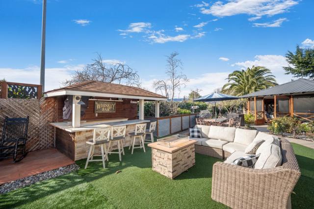 2180 Clearview Drive, Hollister CA: https://media.crmls.org/mediaz/b1c50dfe-7f48-45f6-bccb-7a21abbc996a.jpg
