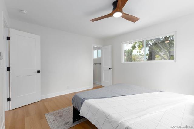 361 E Indian Rock Rd, Vista CA: https://media.crmls.org/mediaz/b1c5d16c-e213-4690-94c5-302b5ebc120b.jpg