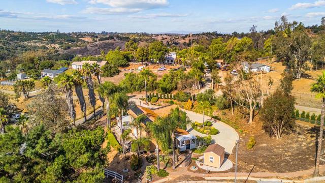 Detail Gallery Image 45 of 75 For 1569 via Monserate, Fallbrook,  CA 92028 - 5 Beds | 4 Baths