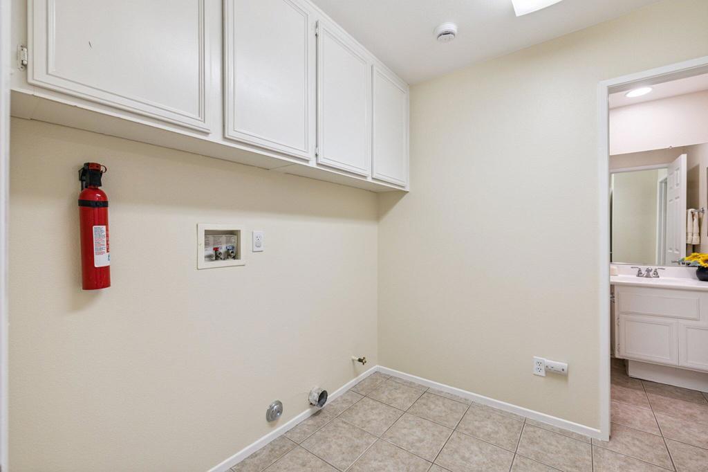 MLS #219138920DA image #17