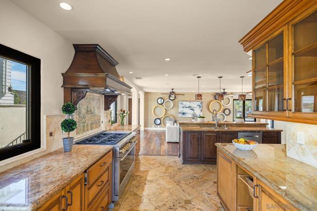 650 Glorietta Blvd, Coronado CA: https://media.crmls.org/mediaz/b1ca4b8d-ba9d-4c4a-b18b-38ec0ae10d9d.jpg