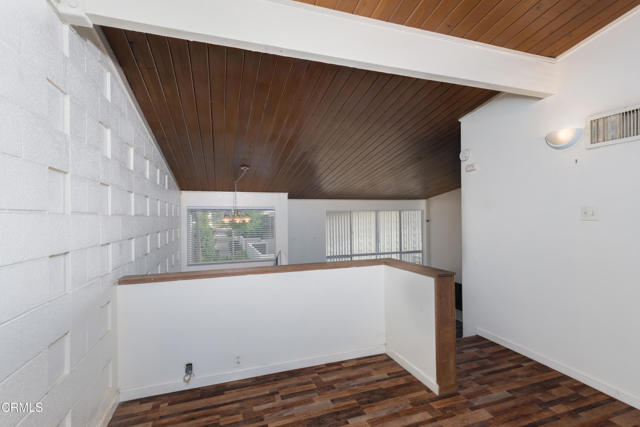 Detail Gallery Image 10 of 18 For 3901 Union Ave #18,  Bakersfield,  CA 93305 - 1 Beds | 1 Baths