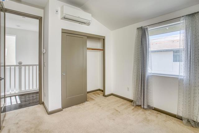 5792 Barley Rd, Dublin CA: https://media.crmls.org/mediaz/b1cb4a1c-ab0a-44c3-8bcc-d9f9b0ba0a1f.jpg