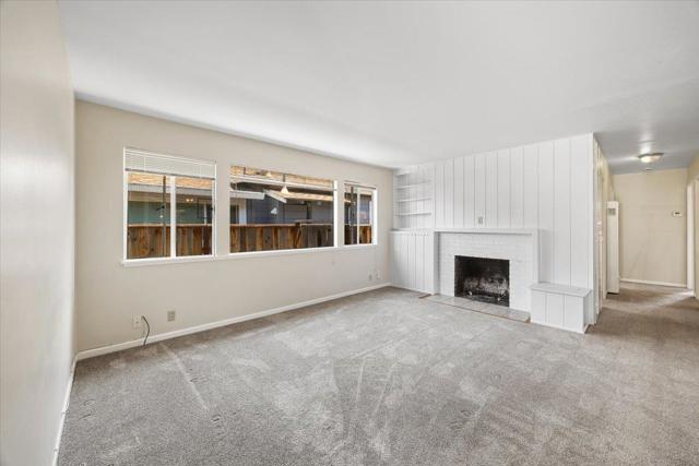 440 Rutherford Avenue, Redwood City CA: https://media.crmls.org/mediaz/b1cc06d7-9302-4f59-931e-8a1c3d7e61e1.jpg