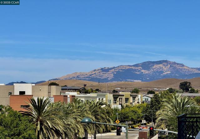 5501 De Marcus Blvd, Dublin CA: https://media.crmls.org/mediaz/b1cc569f-8ca0-442d-bc3f-43959bb1f242.jpg
