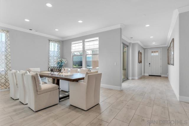 35805 Shetland Hills E, Fallbrook CA: https://media.crmls.org/mediaz/b1ccd588-5df2-4838-9df3-582e4f7d76a8.jpg
