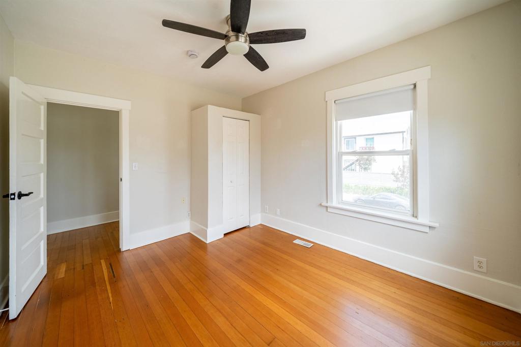 2846 30 St - photo 18