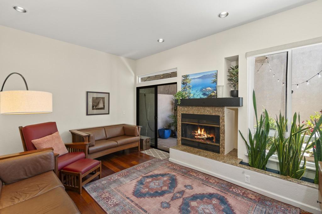 1024 Wilbur - photo 2