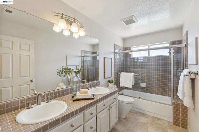 Image 48 of 60 For 674 Crystal Ct