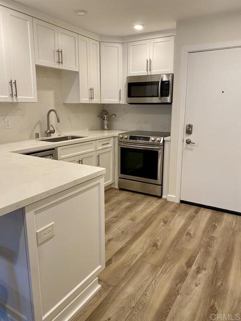 1552 Camino Del Mar # 401, Del Mar, California 92014, 1 Bedroom Bedrooms, ,2 BathroomsBathrooms,Residential Lease,For Rent,1552 Camino Del Mar # 401,CRNDP2306871