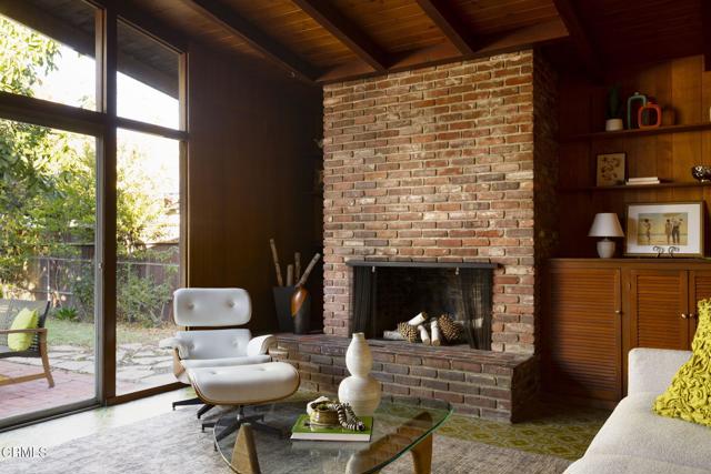 Detail Gallery Image 16 of 31 For 1995 Paloma St, Pasadena,  CA 91104 - 3 Beds | 2 Baths