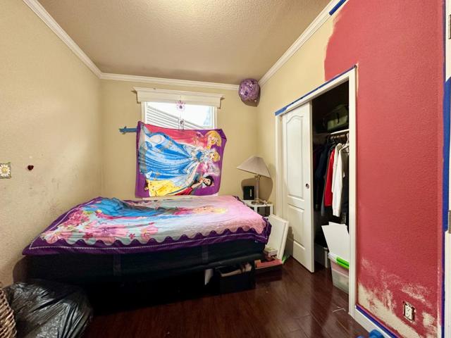 1520 E Capitol Expressway, San Jose CA: https://media.crmls.org/mediaz/b1cf0844-d8ee-486c-93d0-6ec5b4b15ae5.jpg