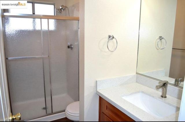 Image 4 of 6 For 1260 Kenwal Rd