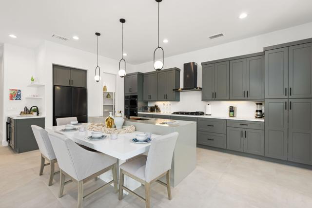 Image 11 of 42 For 307 Loch Lomond Road