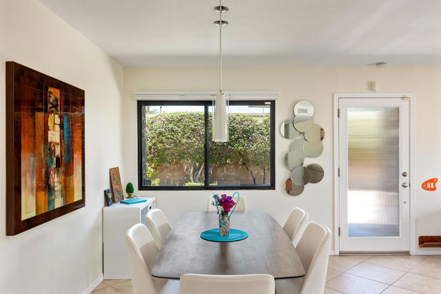 1111 E Ramon Road, Palm Springs CA: https://media.crmls.org/mediaz/b1d0315e-8045-4470-bb85-ab1d9186de82.jpg