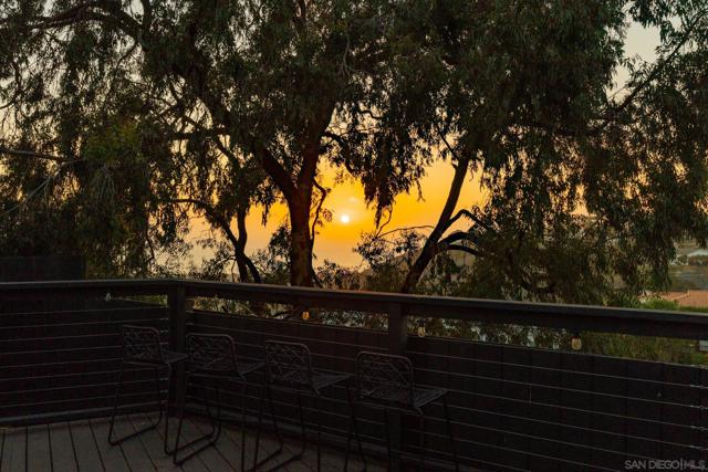896 La Jolla Rancho Road, La Jolla CA: https://media.crmls.org/mediaz/b1d06574-bb54-4795-b7c0-feefd0532737.jpg