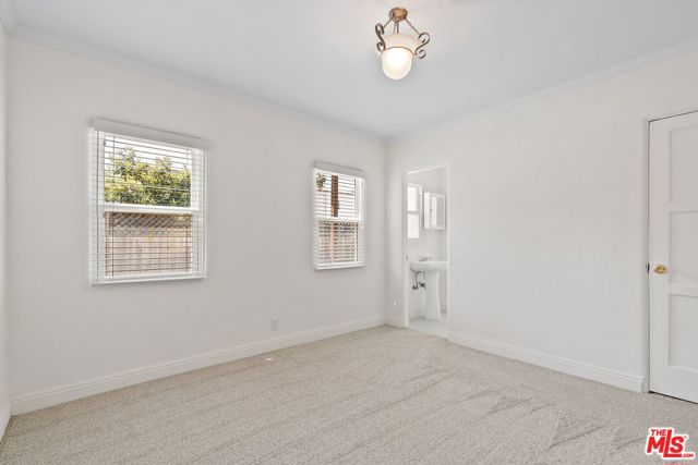 220 S Le Doux Road, Beverly Hills CA: https://media.crmls.org/mediaz/b1d06ac1-86ae-463d-8e61-5d015ab1a550.jpg