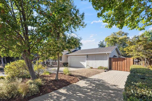 20345 Argonaut Drive, Saratoga CA: https://media.crmls.org/mediaz/b1d0f28a-eef8-4799-90b2-b01489732dec.jpg