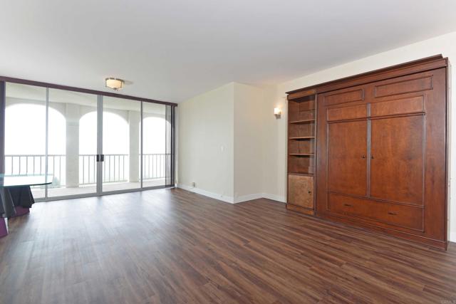 Image 12 of 26 For 1001 Genter St  6c