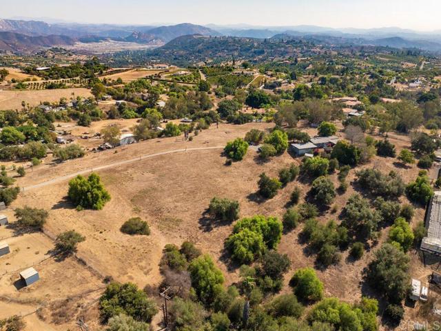 Detail Gallery Image 58 of 69 For 421 Yucca, Fallbrook,  CA 92028 - 3 Beds | 3 Baths