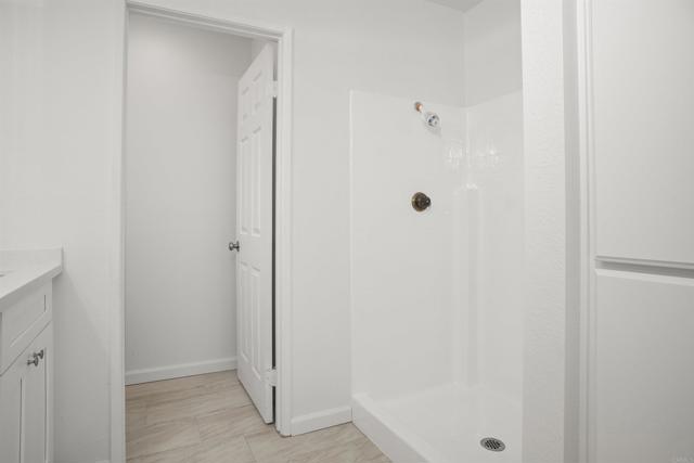 Detail Gallery Image 9 of 47 For 4888 Northerly St, Oceanside,  CA 92056 - 3 Beds | 2 Baths