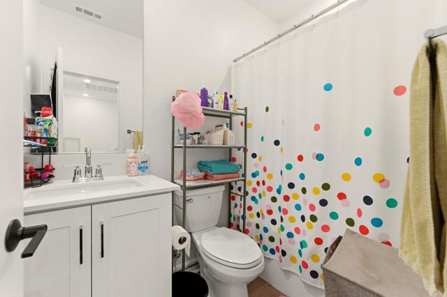 Detail Gallery Image 28 of 46 For 796 Makani St #3,  Chula Vista,  CA 91911 - 4 Beds | 3/1 Baths