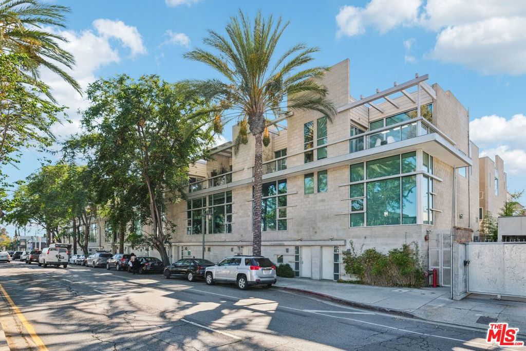 717 N Highland Avenue #13