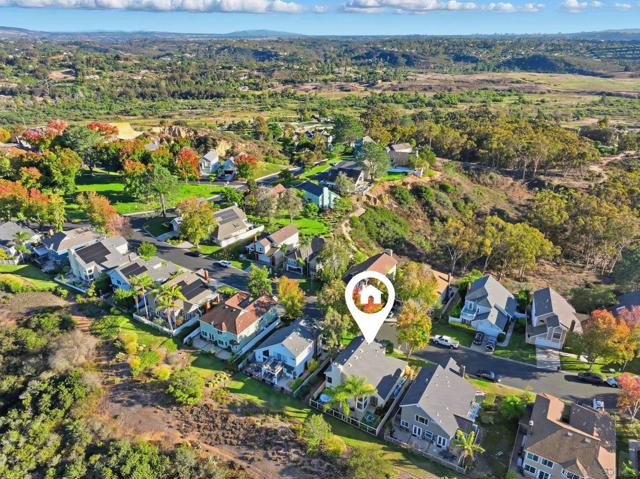 3626 Lorimer Ln, Encinitas CA: https://media.crmls.org/mediaz/b1d62b2c-0008-4751-9f0c-060b978f9e1f.jpg