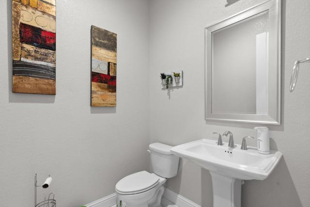 6573 Purple Crab Drive, Newark CA: https://media.crmls.org/mediaz/b1d67840-08f1-4435-b664-8dddaafbde23.jpg