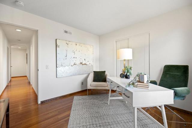 626 Harvester Drive, Foster City CA: https://media.crmls.org/mediaz/b1d6b00f-6c92-4d48-aa77-c9153204e19f.jpg